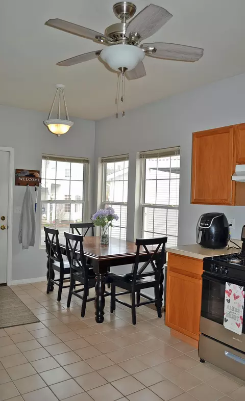 217 Prestwick Dr #A, Valparaiso, IN 46385 photo 5