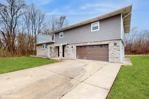 Exterior - 2378 Hendricks St, Gary, IN 46404 photo 3 of 5