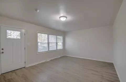 308 Hamlin St, Gary, IN 46406 photo 7