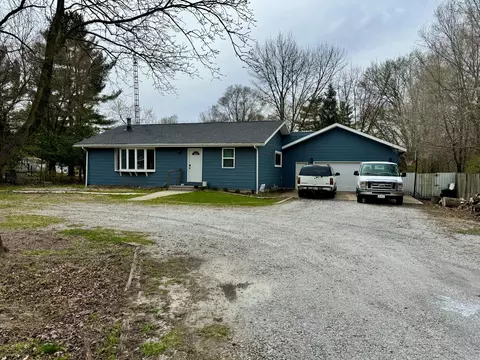 6855 State Road 39, North Judson, IN 46366