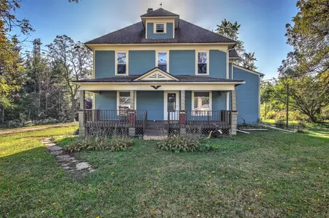 9 S State Road 2, Valparaiso, IN 46385
