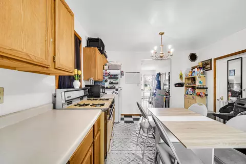 Kitchen - 1254 150th St, Hammond, IN 46327 photo 2 of 6