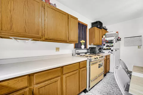 Kitchen - 1254 150th St, Hammond, IN 46327 photo 1 of 6