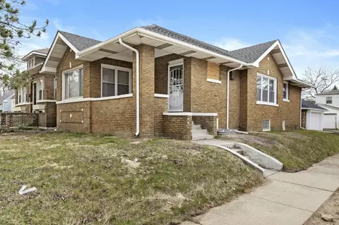 800 Garfield St, Gary, IN 46404 photo 1