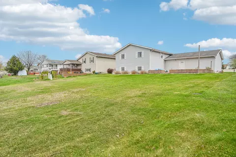 2806 Painted Leaf Dr, Crown Point, IN 46307 photo 32