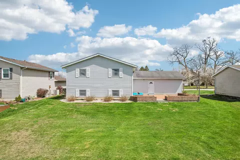 2806 Painted Leaf Dr, Crown Point, IN 46307 photo 54