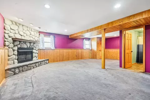 2806 Painted Leaf Dr, Crown Point, IN 46307 photo 12