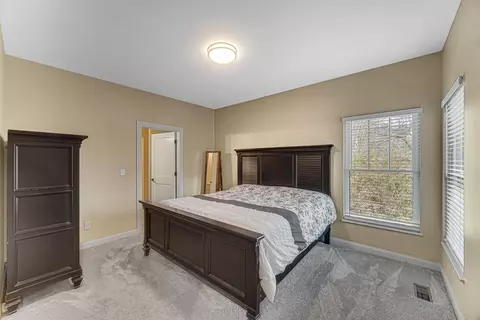 2658 Limestone Ln, Valparaiso, IN 46385 photo 10