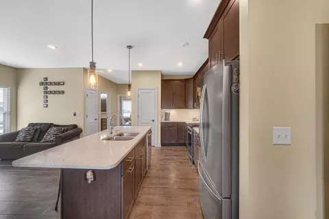 2658 Limestone Ln, Valparaiso, IN 46385 photo 7