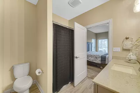 2658 Limestone Ln, Valparaiso, IN 46385 photo 13