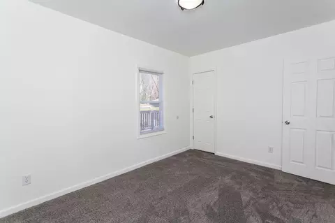 Bedroom - 6550 Miller Ave, Gary, IN 46403 photo 2 of 8