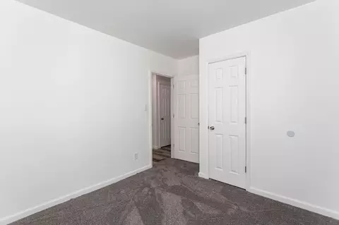Bedroom - 6550 Miller Ave, Gary, IN 46403 photo 7 of 8