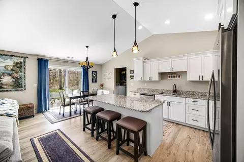 Kitchen - 5611 E 1156, De Motte, IN 46310 photo 1 of 4