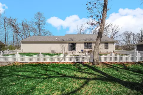Exterior - 5611 E 1156, De Motte, IN 46310 photo 4 of 6