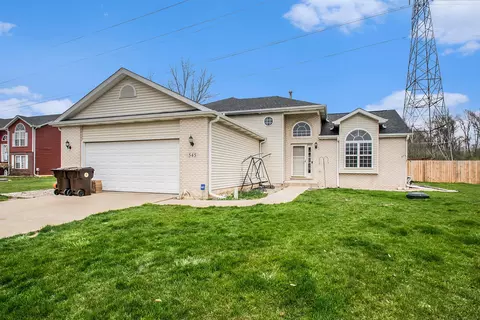 545 Scenic View Ave, Valparaiso, IN 46385