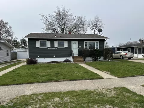 1326 170th Pl, Hammond, IN 46324