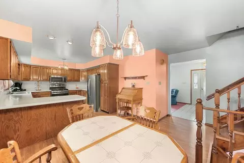 700 N Forest Ave, Griffith, IN 46319 photo 10
