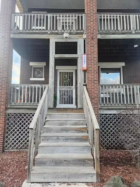 1247 Lakeview Ave, Whiting, IN 46394