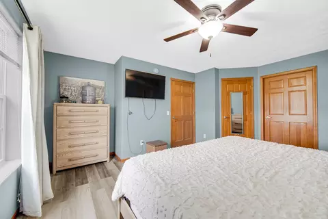 Bedroom - 1327 E 1275, Wheatfield, IN 46392 photo 2 of 4