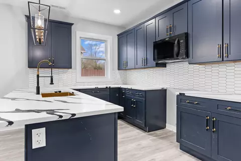 Kitchen - 5212 Torrence Ave, Hammond, IN 46320 photo 2 of 3