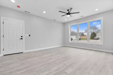 Living - 5212 Torrence Ave, Hammond, IN 46320 photo 3 of 3