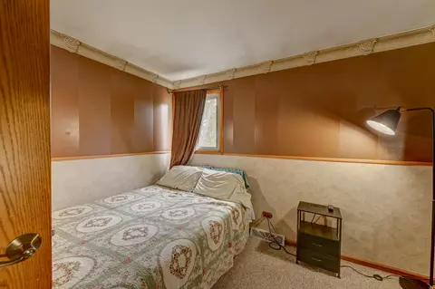 Bedroom - 505 Osage Dr, Dyer, IN 46311 photo 3 of 3