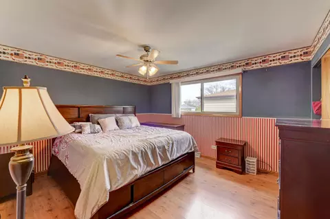 Bedroom - 505 Osage Dr, Dyer, IN 46311 photo 1 of 3