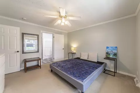 Bedroom - 1040 Elm St, Griffith, IN 46319 photo 1 of 3