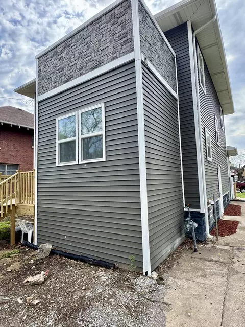 725 Polk St, Gary, IN 46402 photo 25