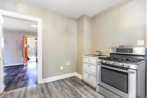 Entry Way - 522 E Clark St, Crown Point, IN 46307 photo 11 of 15