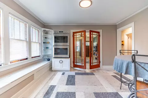 Entry Way - 522 E Clark St, Crown Point, IN 46307 photo 8 of 15