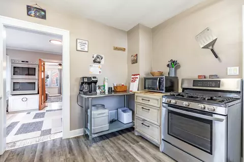 Kitchen - 522 E Clark St, Crown Point, IN 46307 photo 3 of 4