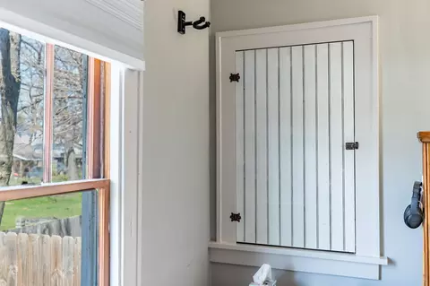 Entry Way - 522 E Clark St, Crown Point, IN 46307 photo 15 of 15