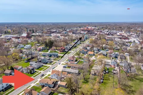 View/Area - 522 E Clark St, Crown Point, IN 46307 photo 2 of 3
