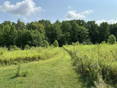 6877 N Nature Ln, La Porte, IN 46350