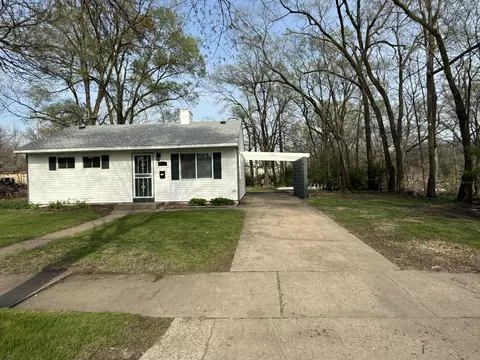 Exterior - 841 Pierce St, Gary, IN 46402 photo 5 of 5