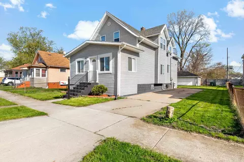 923 Ames St, Hammond, IN 46320
