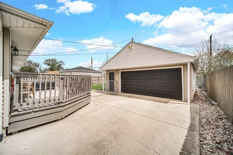 931 N Elmer St, Griffith, IN 46319 photo 22
