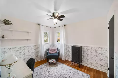 931 N Elmer St, Griffith, IN 46319 photo 5