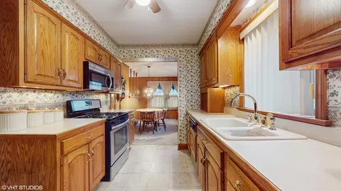1503 Parkview Ave, Whiting, IN 46394 photo 10