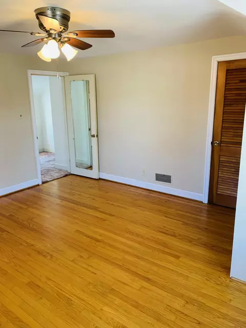 1503 Parkview Ave, Whiting, IN 46394 photo 16