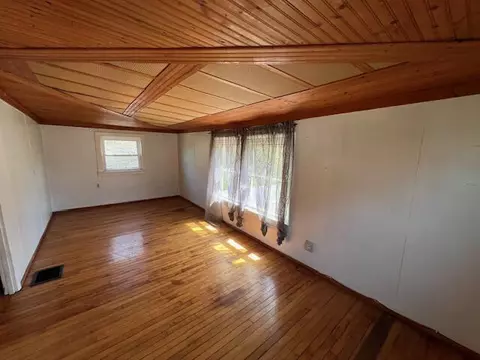 Living - 7704 Maple Ave, Gary, IN 46403 photo 4 of 4