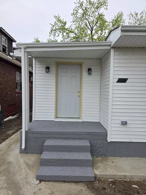 Exterior - 1103 E Ridge Rd, Gary, IN 46409 photo 3 of 8