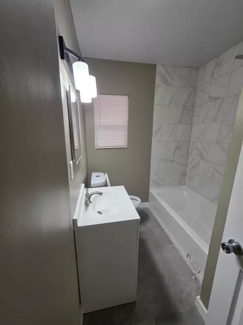 Bath - 1103 E Ridge Rd, Gary, IN 46409 photo 1 of 3