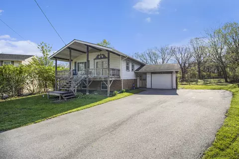 8631 Christopher Dr, Saint John, IN 46373 photo 3