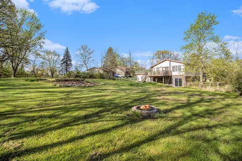 8631 Christopher Dr, Saint John, IN 46373 photo 6