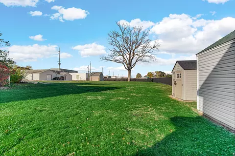 904 E Clark St, Crown Point, IN 46307 photo 17