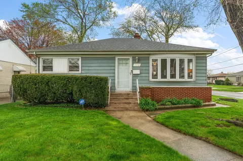 7419 Carolina Ave, Hammond, IN 46323