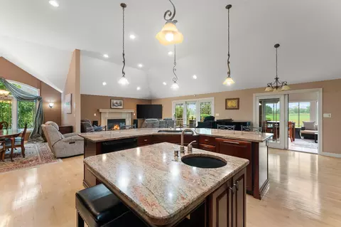1757 Silver Hawk Dr, Crown Point, IN 46307 photo 16