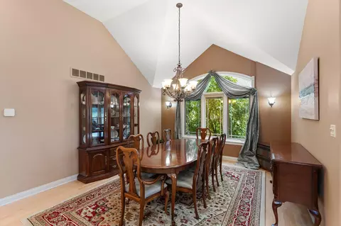 1757 Silver Hawk Dr, Crown Point, IN 46307 photo 7